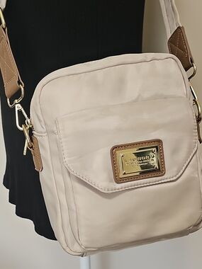 Laundry by Shelli Segal Cream Crossbody Bag